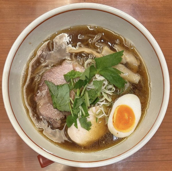 「石臼挽き中華そば」@富良野 とみ川 東京ラーメンストリート店の写真