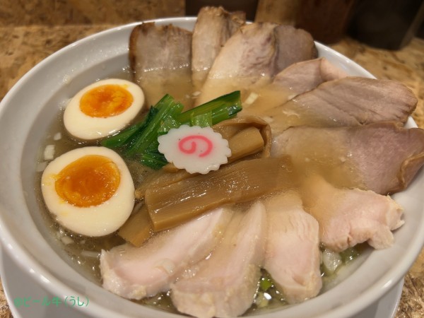 「特製三種肉盛り塩鶏中華そば(1250円)」@麺処 若武者 越谷店の写真