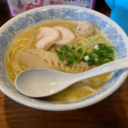 鳥そば本搾り（塩）大盛り950円