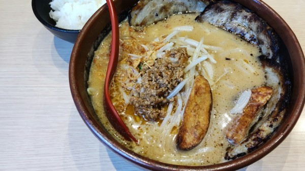 「北海道味噌チャーシュー1260円」@麺場 龍吟 野田店の写真