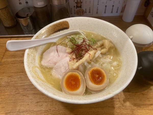 「濃厚鶏白湯ラーメン」@麺匠ようすけ 鶏煮亭の写真
