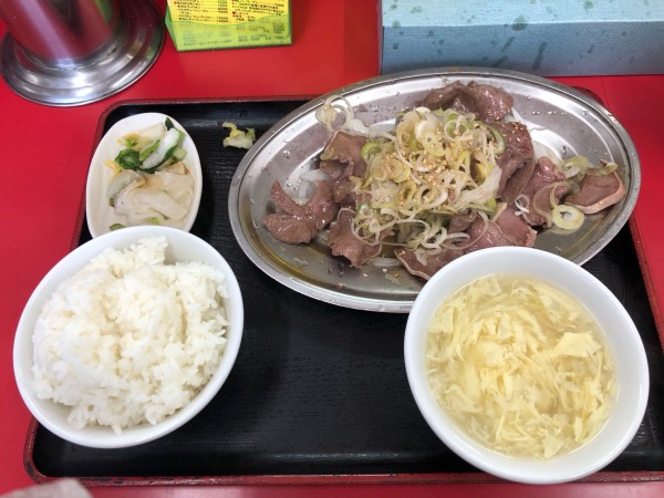 「ラーメン」@ラーメンスタンド とん平食堂の写真