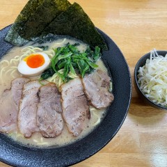 横浜らーめん 源泉 鎌倉店の画像