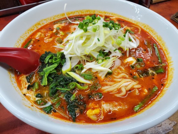 「ドラたんたんめん800円辛さドラゴン級」@らーめん ドラごんちの写真