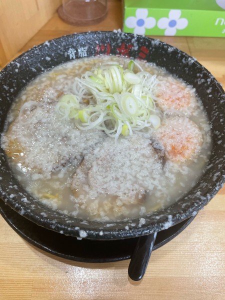 「特製醤油ラーメン 大盛」@背脂の魔術師 ツボミの写真