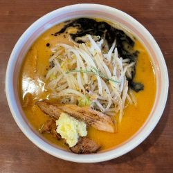 生姜付みそらーめん (¥1,000)