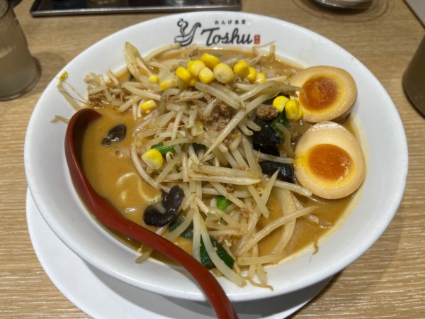 「野菜味噌ラーメン大盛　味玉」@れんげ食堂 Toshu 二子新地店の写真
