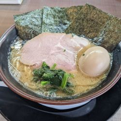 ラーメン + 味玉