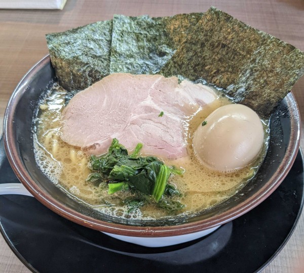 「ラーメン + 味玉」@極み麺 麺匠うえ田の写真