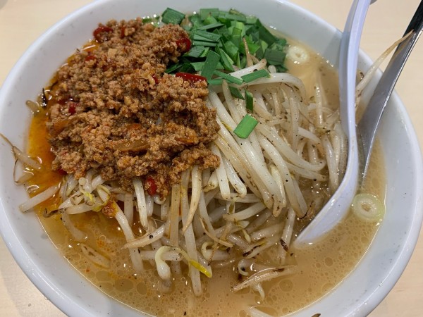 「台湾ラーメンもやしトッピング」@俺の夢の写真