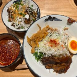 辛紅つけ麺、辛葱ごはん