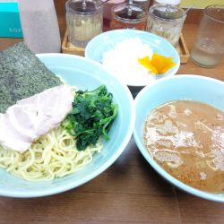 つけ麺並　６５０円　硬め濃い目ライス