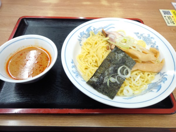 「冷やしつけ麺 ピリ辛ゴマダレ 550円」@福しん 北千住店の写真