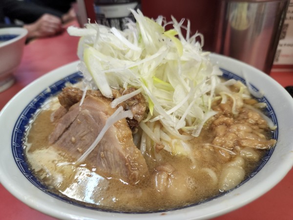 「小少なめ　ネギ」@ラーメン二郎 桜台駅前店の写真