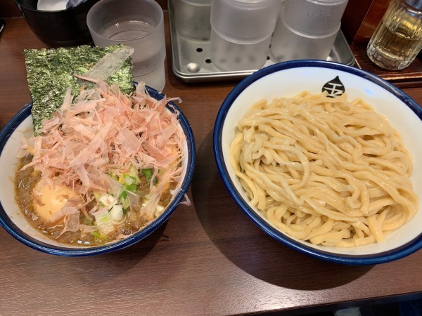 「特製つけ麺　中盛」@つけめん 玉 本店の写真