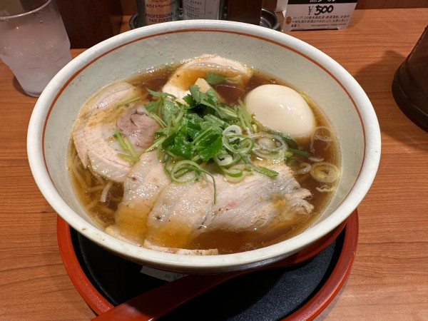 「特製石挽き中華そば」@富良野 とみ川 東京ラーメンストリート店の写真