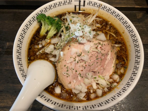 「スパイスらーめん980円」@スパイス・ラー麺 卍力の写真