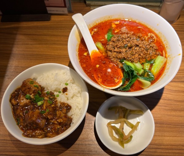 「ランチメニュー 四川セット ¥1100」@上海ブギの写真