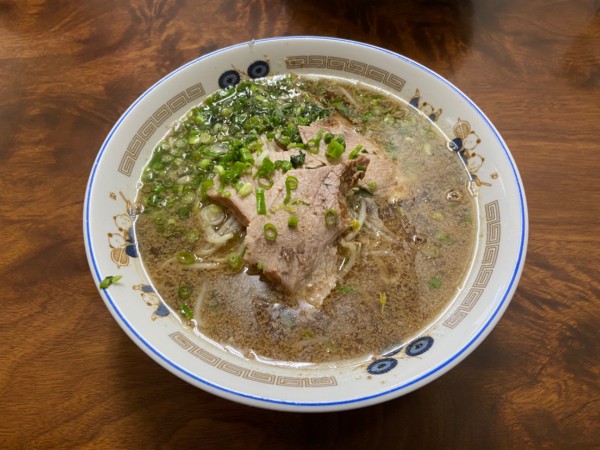 「中華そば中(700円)」@中華そば めんいちの写真