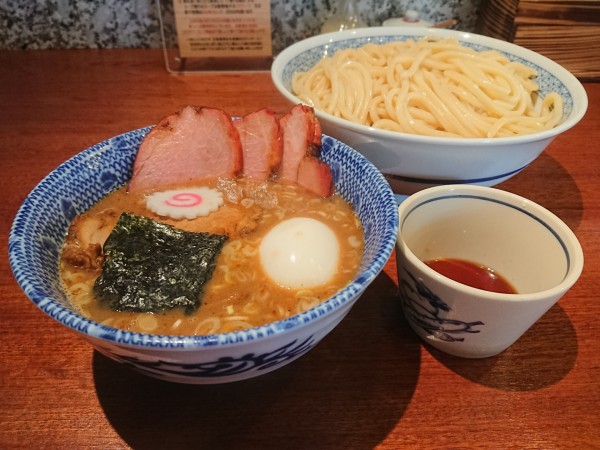 「チャーシューつけソバ(塩・中盛)＋味つけ玉子」@つけソバ いしいの写真