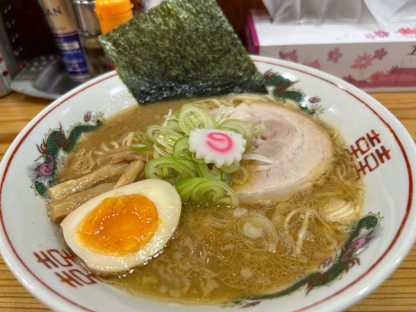 「げんこつ中華そば850円」@中華ソバ ハマダヤ 50号バイパス店の写真