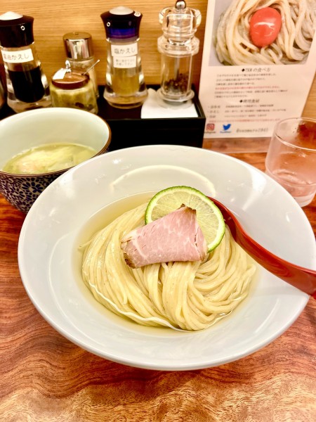 「特製昆布水つけ麺」@三馬路 東京店の写真