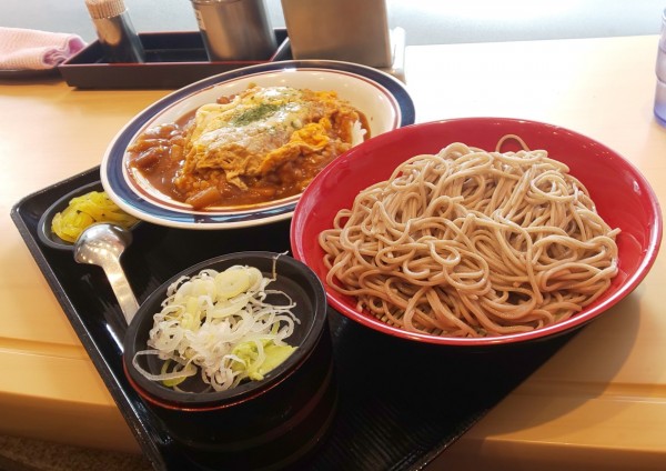 「もりそば（チーズカレーかつ丼セット）」@名代 富士そば 三光町店の写真