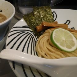 つけ麺 880円