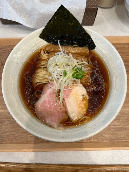 「鶏醤油ラーメン」@RAMEN TSUKEMEN YAMATOの写真