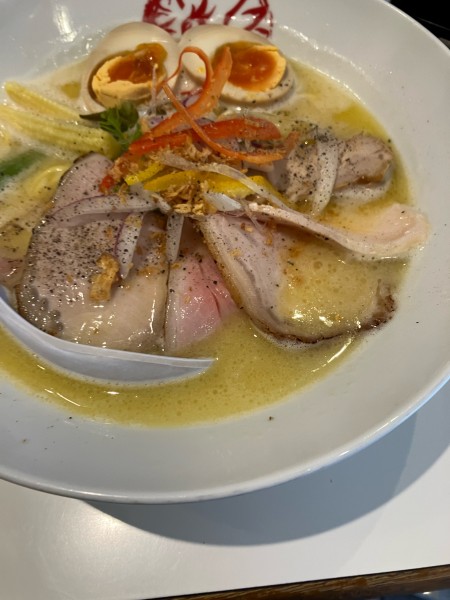 「鶏白湯そば極1350円」@鶏そば朱雀の写真