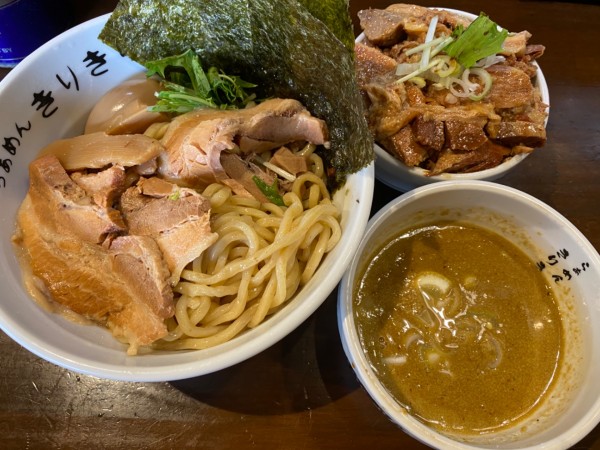 「限定 特製牡蠣とあさりの濃厚つけ麺中盛+肉飯1510」@葉月直系 きりきり舞の写真