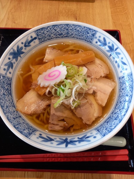 「喜多方肉盛りラーメン￥1000」@麺屋 喜多方 国見サービスエリア下り店の写真
