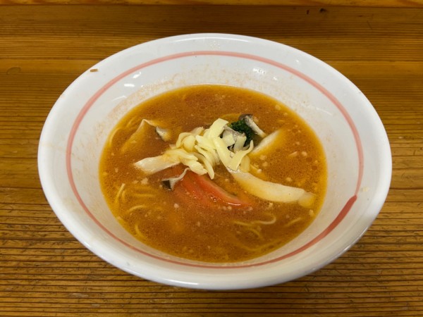 「あか(リコピンたっぷりトマトラーメン)(700円)」@のぉくれの写真
