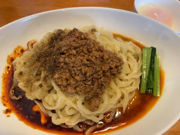 「辛シビ汁なし担々麺940円」@らーめん専門 うしおととりの写真