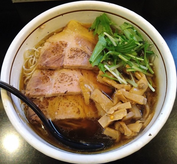 「醤油らぁめん 750円　ちゃーしゅー 250円　めんま 100円」@麺屋 焔の写真