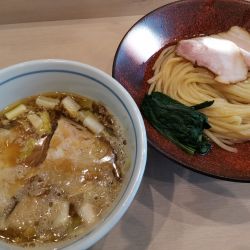 煮干しつけ麺