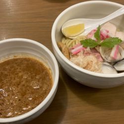 鶏と蛤の濃厚つけ麺
