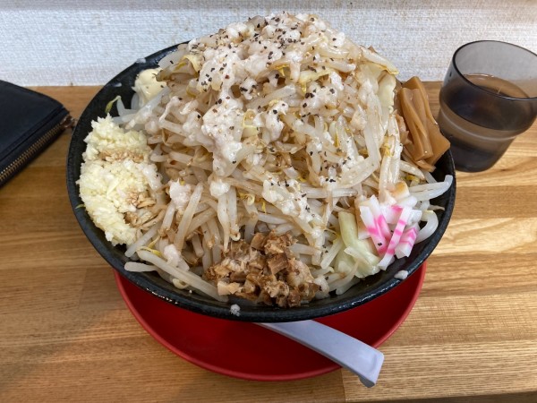 「特製まぜそば全増し」@麺屋 柳路の写真