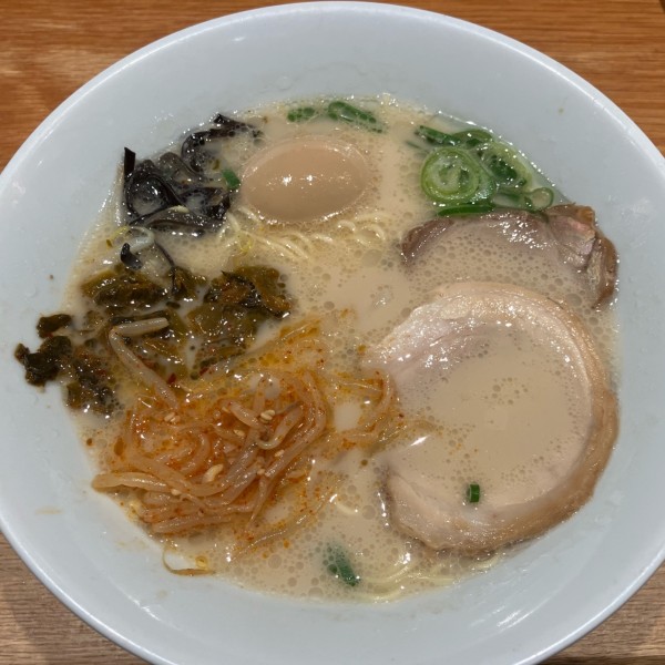 「白丸元味820円CP半熟煮卵他」@博多一風堂 ららぽーとTOKYO-BAY店の写真