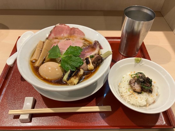 「【初満点レビュー】味玉紀州鴨そば　カモハツ　【限定三食】かもとり」@燃えよ麺助の写真