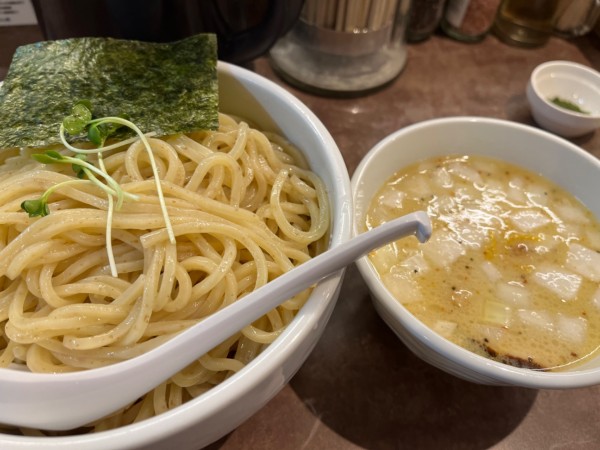 「濃厚ホタテつけそば」@NOODLE VOICEの写真