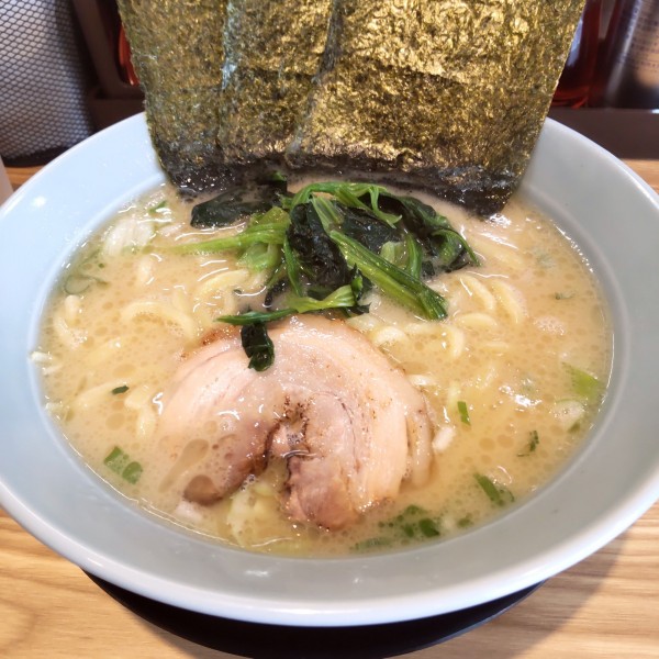 「豚骨らーめん（￥600）※」@横浜家系らーめん 戸手家の写真