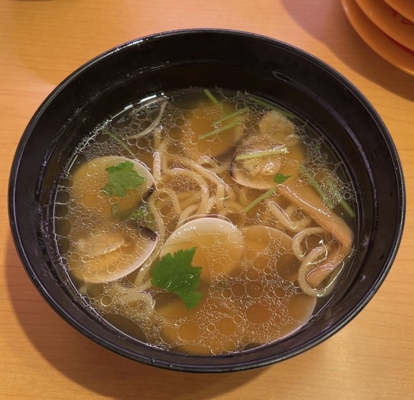 「蛤としじみの貝出汁醤油ラーメン」@スシロー 千葉みなと店の写真