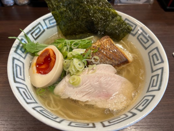 「鯛らぁめん 880円」@ラーメンとんぼの写真