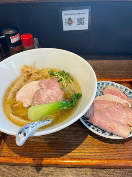 「塩ラーメン 肉増し」@メンドコロ Kinariの写真