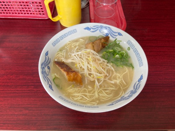 「ニンニクラーメン(680円)」@九州ラーメン 太陽の写真