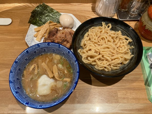 「特製つけ麺」@つけ麺 はま紅葉の写真
