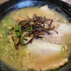 豚骨ラーメン麺大盛