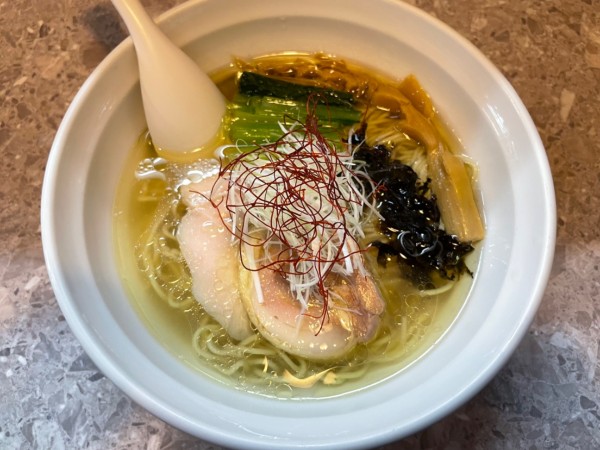 「鶏出汁らぁ麺(塩)」@桜台らぁ麺 美志満の写真