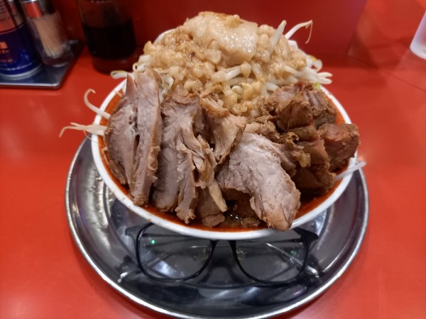 「小ラーメン豚入り(ヤサイマシ・アブラマシマシ)」@ラーメンタロー 五反田の陣の写真